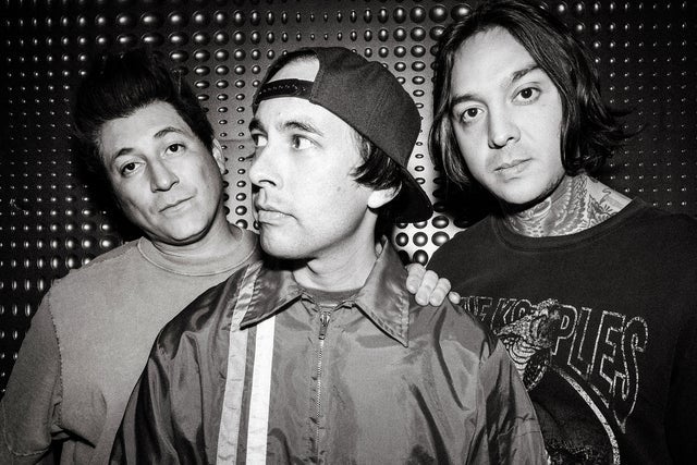 Pierce The Veil – I Can’t Hear You World Tour